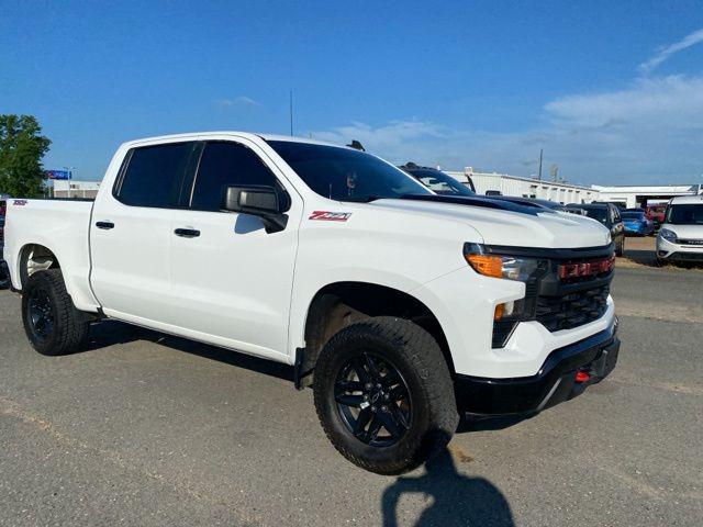 2022 Chevrolet Silverado 1500 4WD Crew Cab Short Bed Custom Trail Boss