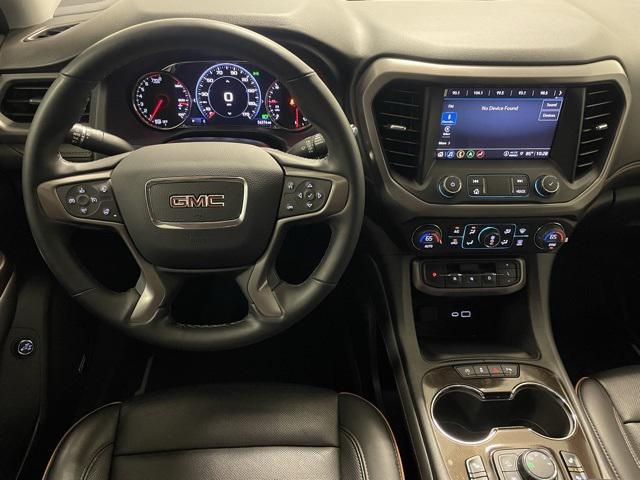2023 GMC Acadia AWD AT4
