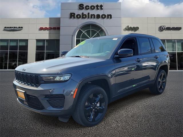 2022 Jeep Grand Cherokee Altitude 4x4