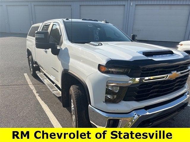2024 Chevrolet Silverado 2500HD 4WD Crew Cab Standard Bed LT