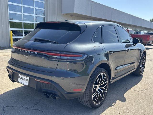 2024 Porsche Macan Base