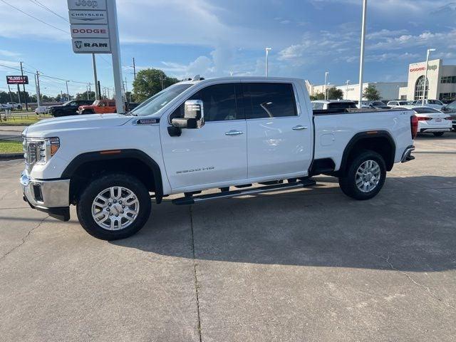 2022 GMC Sierra 2500HD 4WD Crew Cab Standard Bed SLT