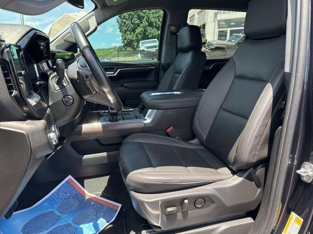 2022 GMC Sierra 1500 4WD Crew Cab Short Box SLT