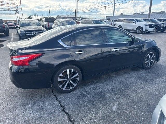 2016 Nissan Altima 2.5 SR
