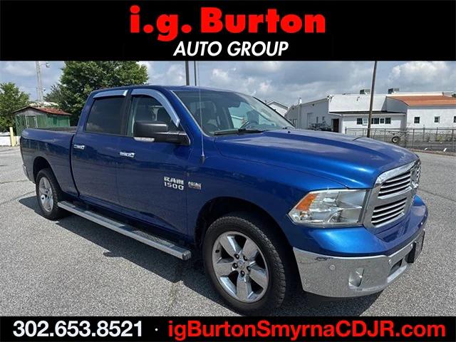 2017 RAM 1500 Big Horn Crew Cab 4x4 64 Box