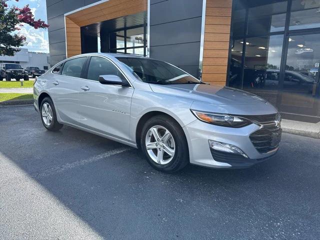 2022 Chevrolet Malibu FWD LT