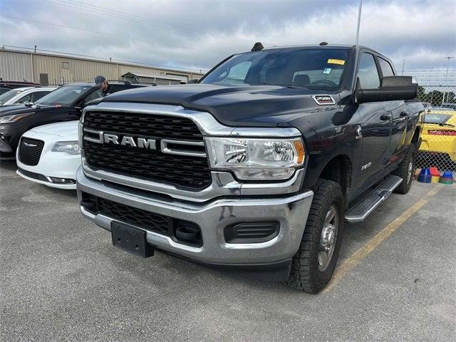 2022 RAM 2500 Big Horn Crew Cab 4x4 64 Box