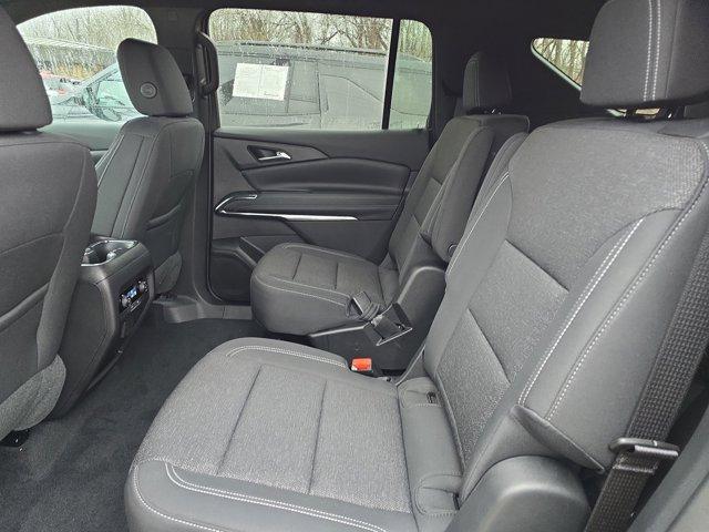 2025 Chevrolet Traverse FWD LT