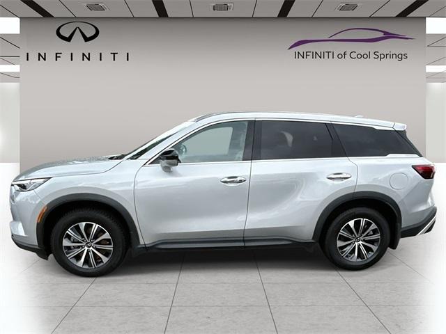 2022 INFINITI QX60 PURE