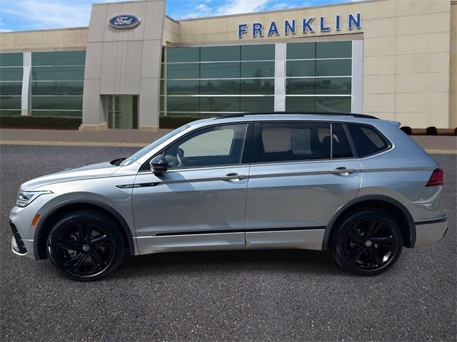 2024 Volkswagen Tiguan 2.0T SE R-Line Black