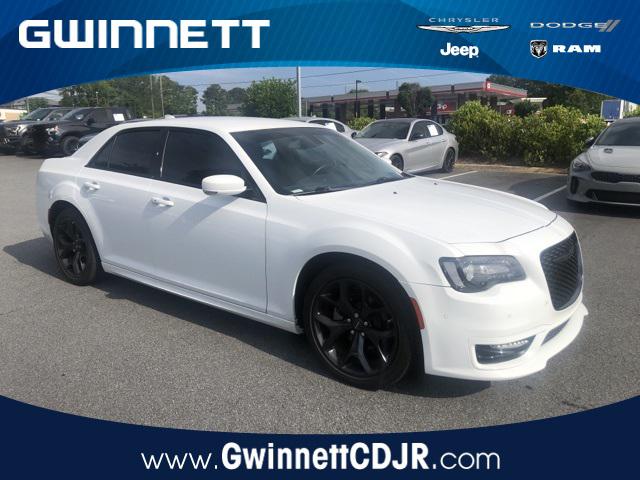 2022 Chrysler 300 Touring L