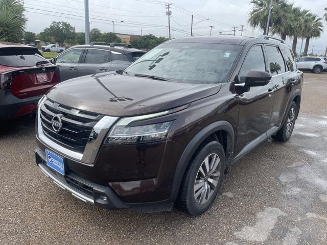 2022 Nissan Pathfinder SL 4WD