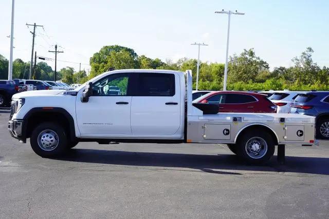 2025 GMC Sierra 3500HD Pro