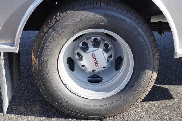 2025 GMC Sierra 3500HD Pro