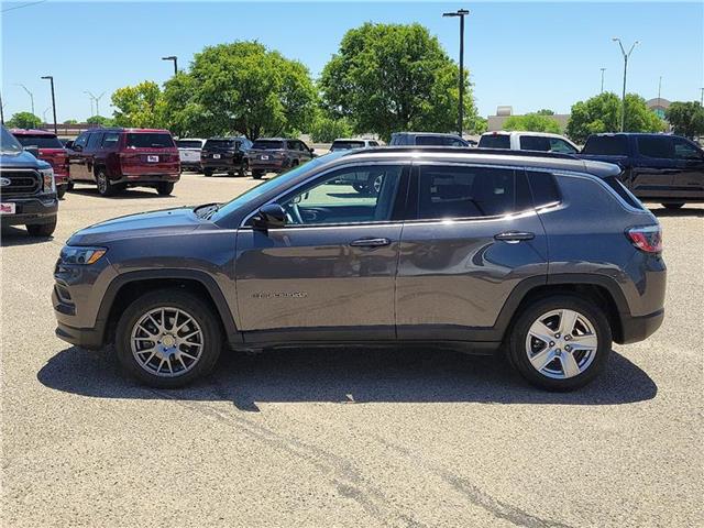 2022 Jeep Compass Latitude FWD