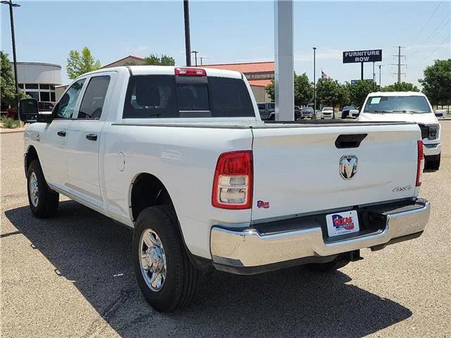 2024 RAM 2500 Tradesman Crew Cab 4x4 64 Box