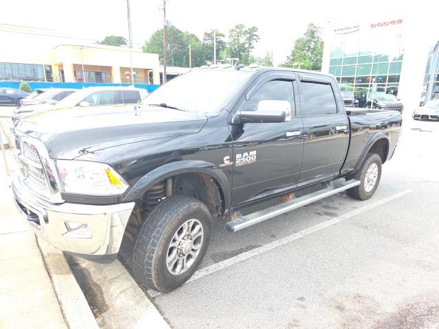 2017 RAM 2500 Laramie Crew Cab 4x4 64 Box