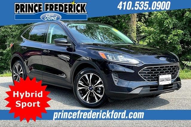 2021 Ford Escape SE Hybrid