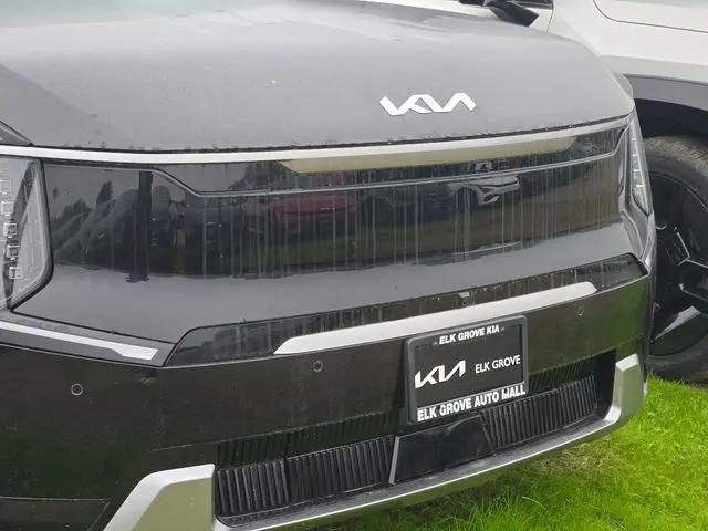 2026 Kia EV9 Land