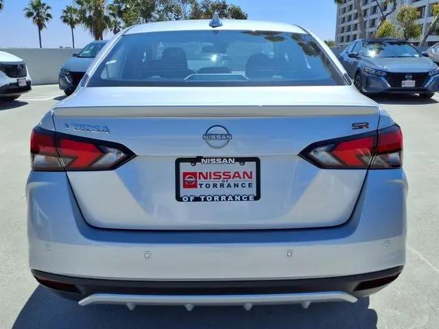 2025 Nissan Versa 1.6 SR