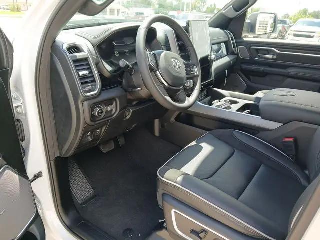 2026 Ram 1500 Laramie Crew Cab 4x4 5'7" Box