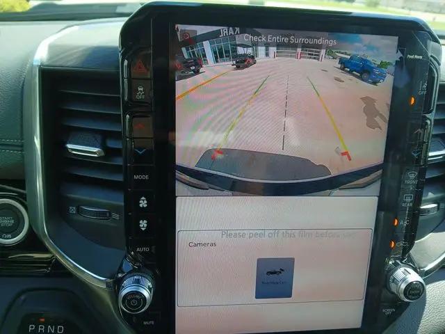 2026 Ram 1500 Laramie Crew Cab 4x4 5'7" Box