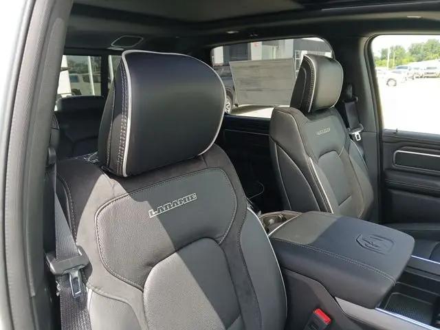 2026 Ram 1500 Laramie Crew Cab 4x4 5'7" Box