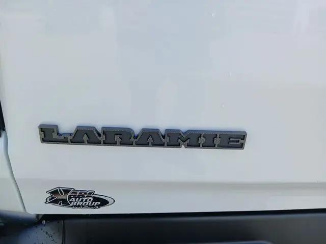 2026 Ram 1500 Laramie Crew Cab 4x4 5'7" Box