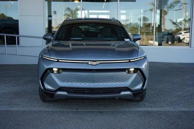 2025 Chevrolet Equinox LT 2