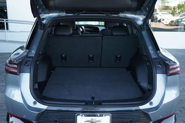 2025 Chevrolet Equinox LT 2