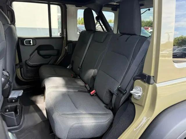 2025 Jeep Wrangler 4-Door Willys 4x4