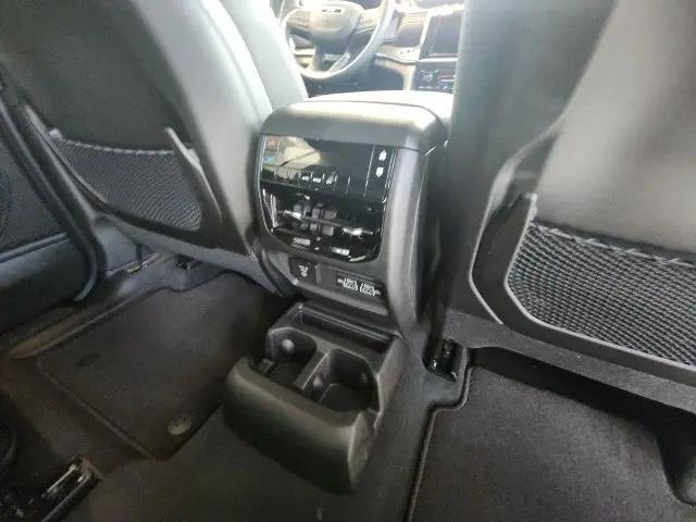 2025 Jeep Grand Cherokee L Altitude X 4x2
