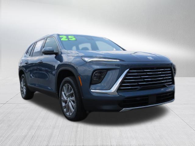 2025 Buick Enclave Preferred FWD