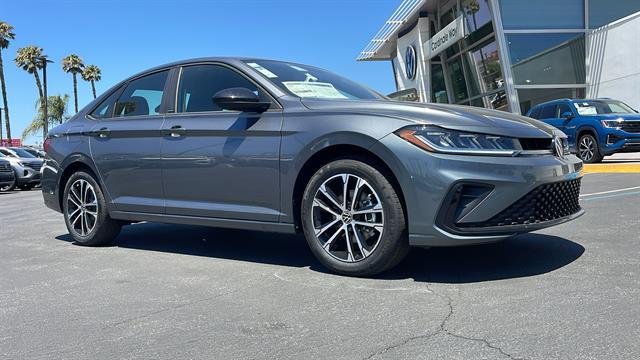 2025 Volkswagen Jetta 1.5T Sport for sale in Corona, CA