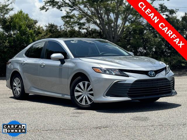 2023 Toyota Camry LE Hybrid