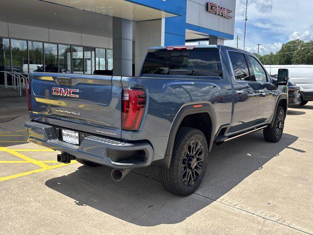 2025 GMC Sierra 2500HD 4WD Crew Cab Standard Bed Denali