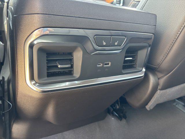 2025 GMC Sierra 2500HD 4WD Crew Cab Standard Bed Denali