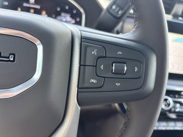 2025 GMC Sierra 2500HD 4WD Crew Cab Standard Bed Denali