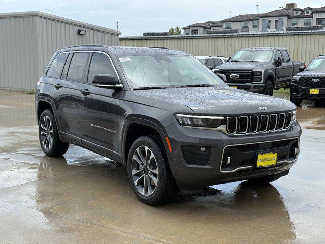 2025 Jeep Grand Cherokee Overland 4x4