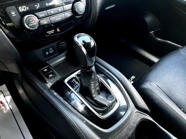 2020 Nissan Rogue Sport SL AWD Xtronic CVT