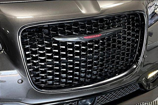 Used 2021 Chrysler 300 For Sale in Olive Branch, MS