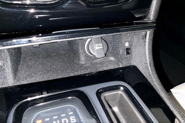 Used 2021 Chrysler 300 For Sale in Olive Branch, MS