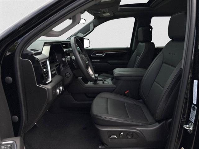2023 GMC Sierra 1500 4WD Crew Cab Short Box Denali
