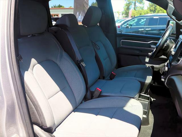 2022 Ram 1500 Big Horn Crew Cab 4x4 5'7" Box