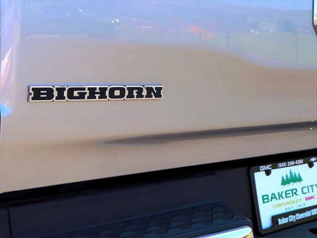 2022 Ram 1500 Big Horn Crew Cab 4x4 5'7" Box