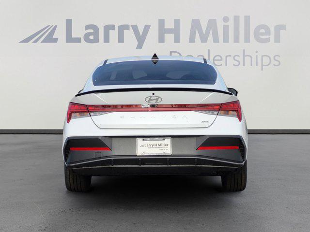 2025 Hyundai Elantra Hybrid SEL Sport