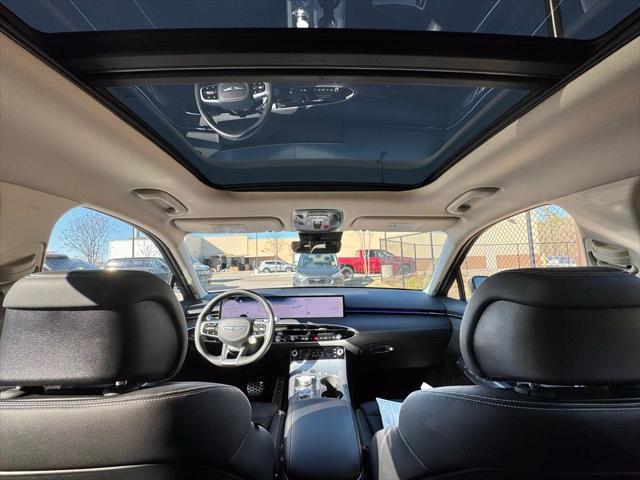 2026 Genesis GV70 Standard