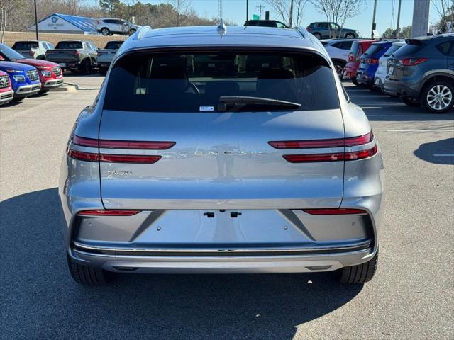 2026 Genesis GV70 Standard