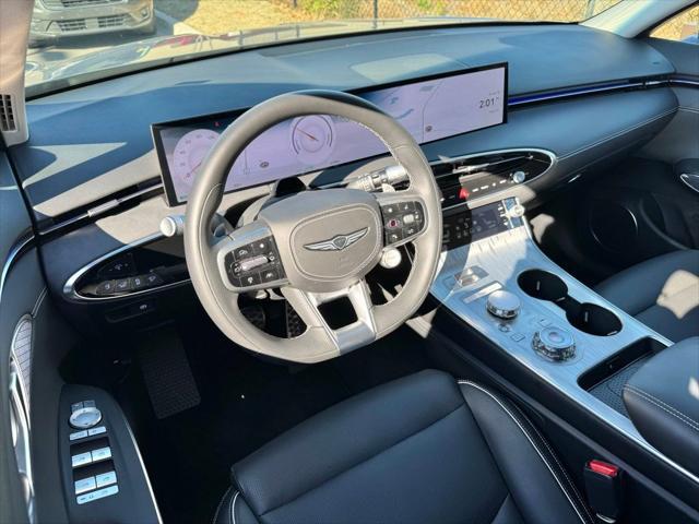 2026 Genesis GV70 Standard