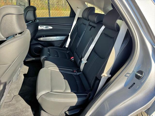 2026 Genesis GV70 Standard